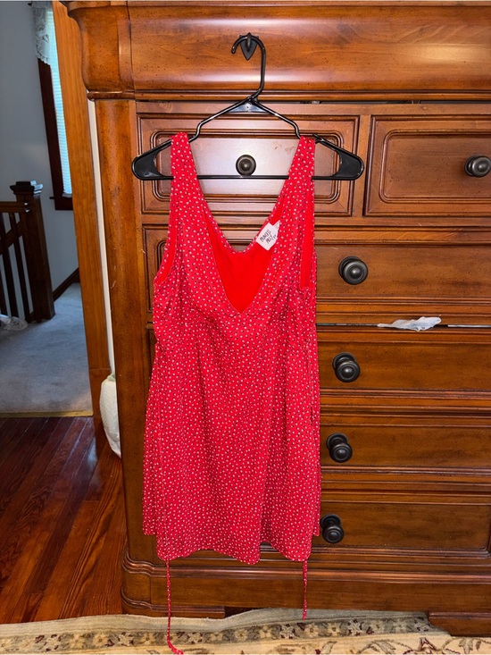 Princess Polly Dresses & Skirts - Princess Polly Red Heart Print Sleeveless Mini Dress Size 12